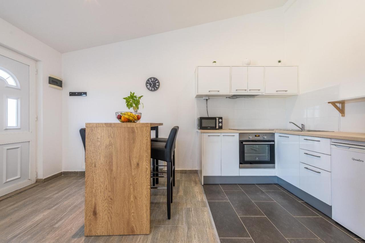 Apartman Luka Vrana  Exterior foto